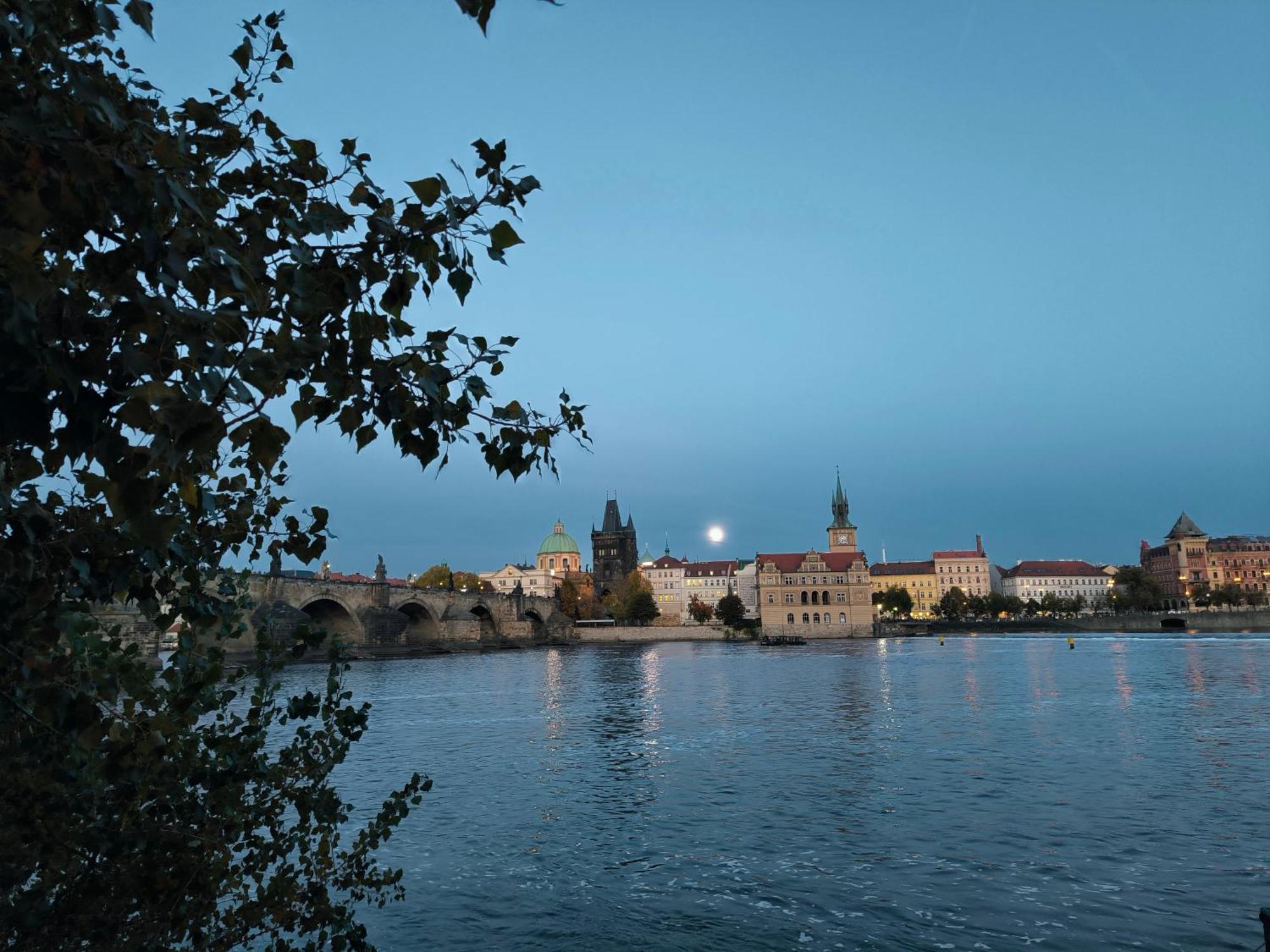 Valentinka Minutes Away From Charles Bridge Apartman Prága Kültér fotó